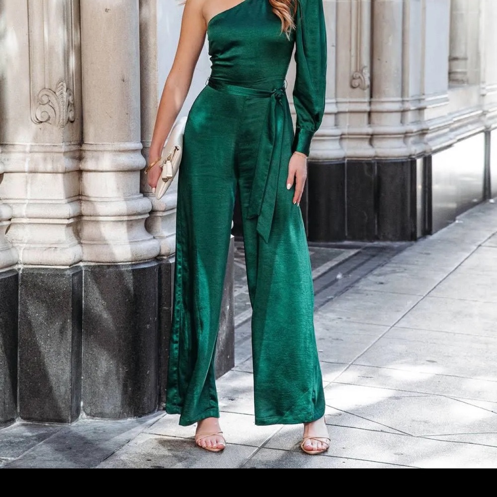 Green Satin One Shoulder Long Sleeve Jumpsuit
